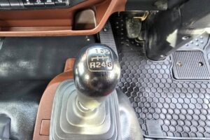 サムネイル: 令和２年　日野　レンジャー　４トンダンプ　コボレーン付　荷台塗装済！（車検1年付）