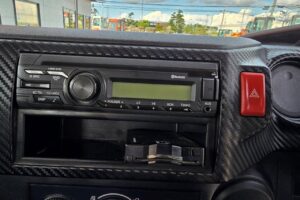 サムネイル: 令和２年　日野　レンジャー　４トンダンプ　コボレーン付　荷台塗装済！（車検1年付）