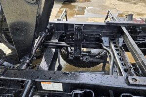サムネイル: 令和２年　日野　レンジャー　４トンダンプ　コボレーン付　荷台塗装済！（車検1年付）