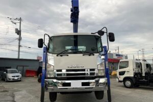 サムネイル: 平成23年　いすゞ　フォワード　４トン段クレーンロングジャッキ　フックイン・ラジコン付（車検令和8年7月）