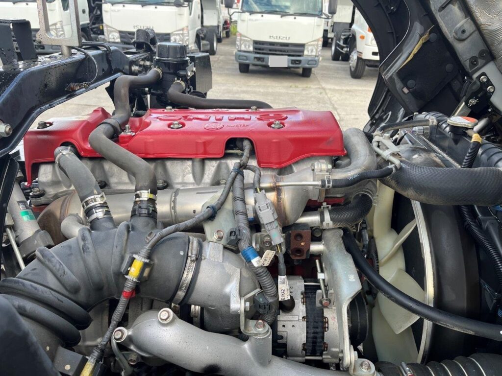 平成29年　日野　レンジャー　４トンダンプ　電動コボレーン付・全塗装済！（車検1年付）