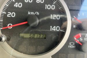 サムネイル: 平成29年　日野　レンジャー　４トンダンプ　電動コボレーン付・全塗装済！（車検1年付）