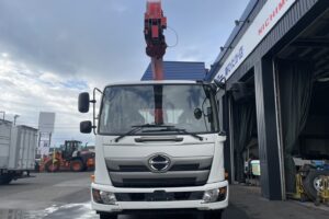 サムネイル: 令和2年　レンジャー4トン4段クレーンロング ラジコン 走行3.7万キロ‼ 車検1年付