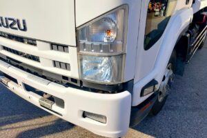 サムネイル: 平成26年　いすゞ　フォワード　プレス式パッカー8.2㎥　連続スイッチ・汚泥タンク・バックモニター（車検1年付）