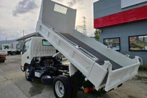 サムネイル: 平成25年 日野 デュトロ2tダンプ　