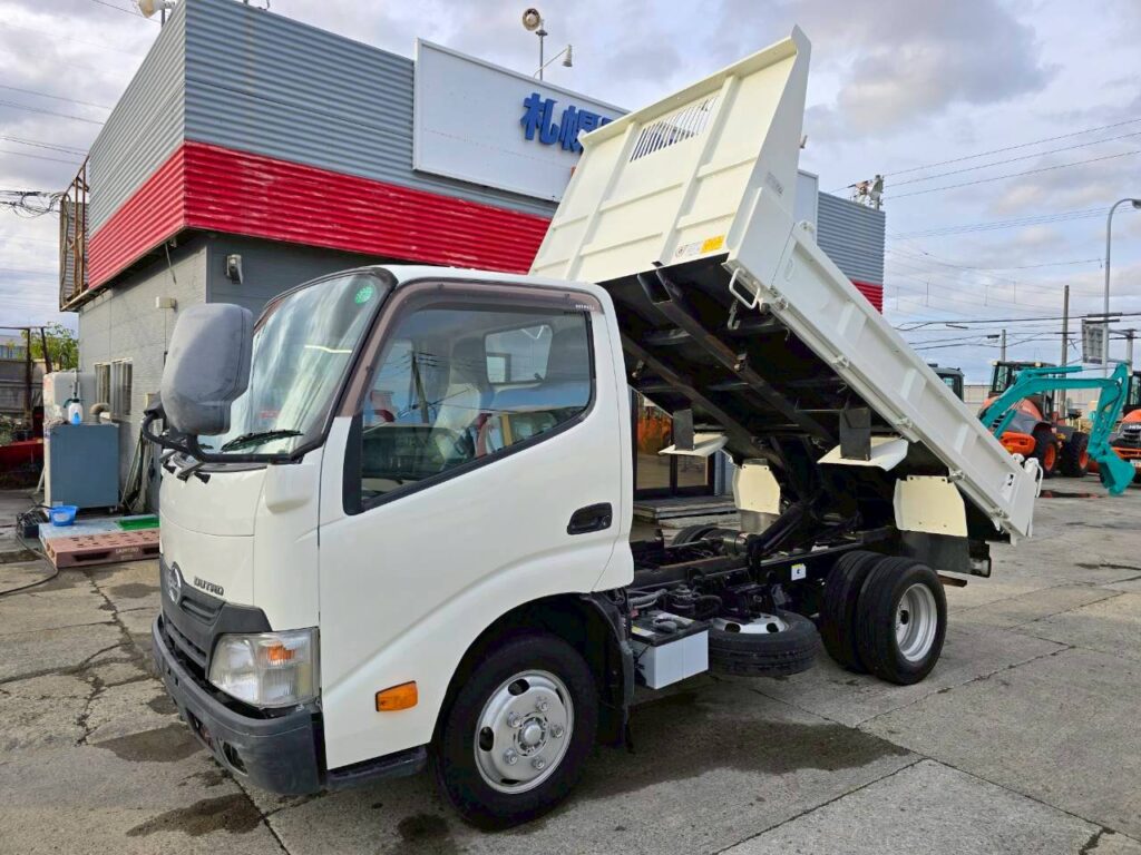 平成25年 日野 デュトロ2tダンプ　
