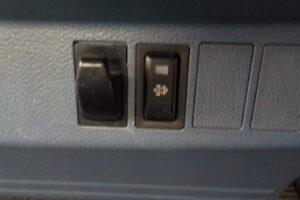 サムネイル: 平成20年　レンジャー 4ｔ4段クレーンロング　★ラジコン★差違いアウトリガー★パラフック★