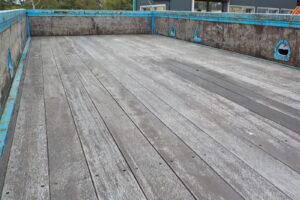 サムネイル: 平成20年　レンジャー 4ｔ4段クレーンロング　★ラジコン★差違いアウトリガー★パラフック★