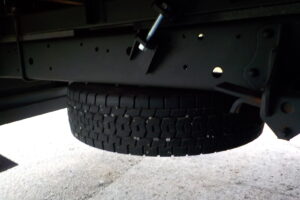 サムネイル: 平成23年　レンジャー 4ｔ4段クレーンロングジャッキ　★ラジコン★フックイン★車検令和8年8月★