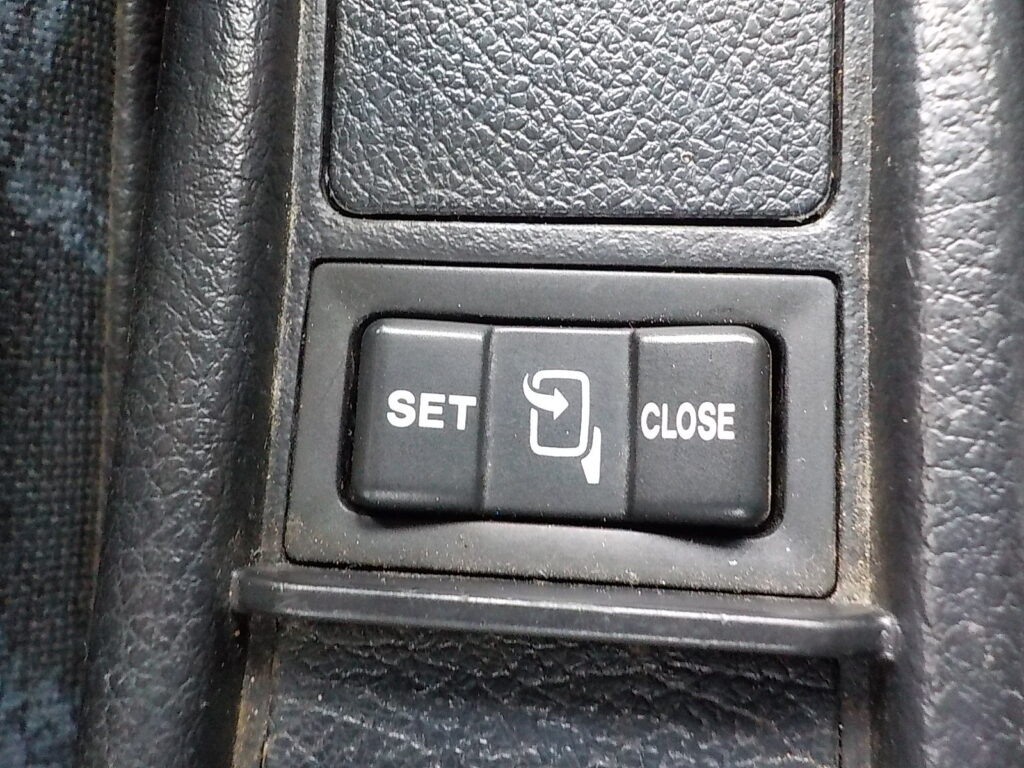 平成23年　レンジャー 4ｔ4段クレーンロングジャッキ　★ラジコン★フックイン★車検令和8年8月★