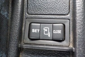 サムネイル: 平成23年　レンジャー 4ｔ4段クレーンロングジャッキ　★ラジコン★フックイン★車検令和8年8月★