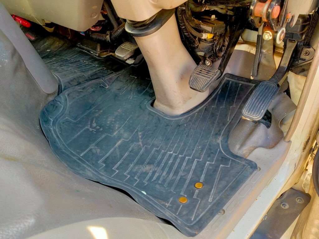 平成19年　日野デュトロ12m高所作業車