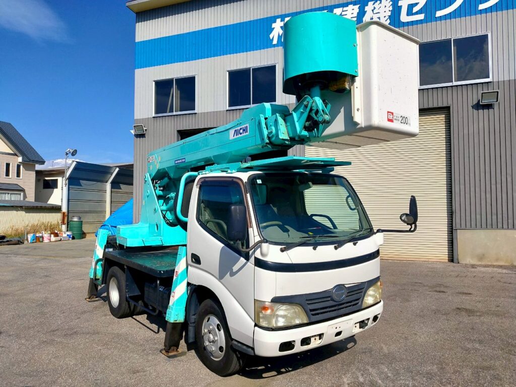 平成19年　日野デュトロ12m高所作業車