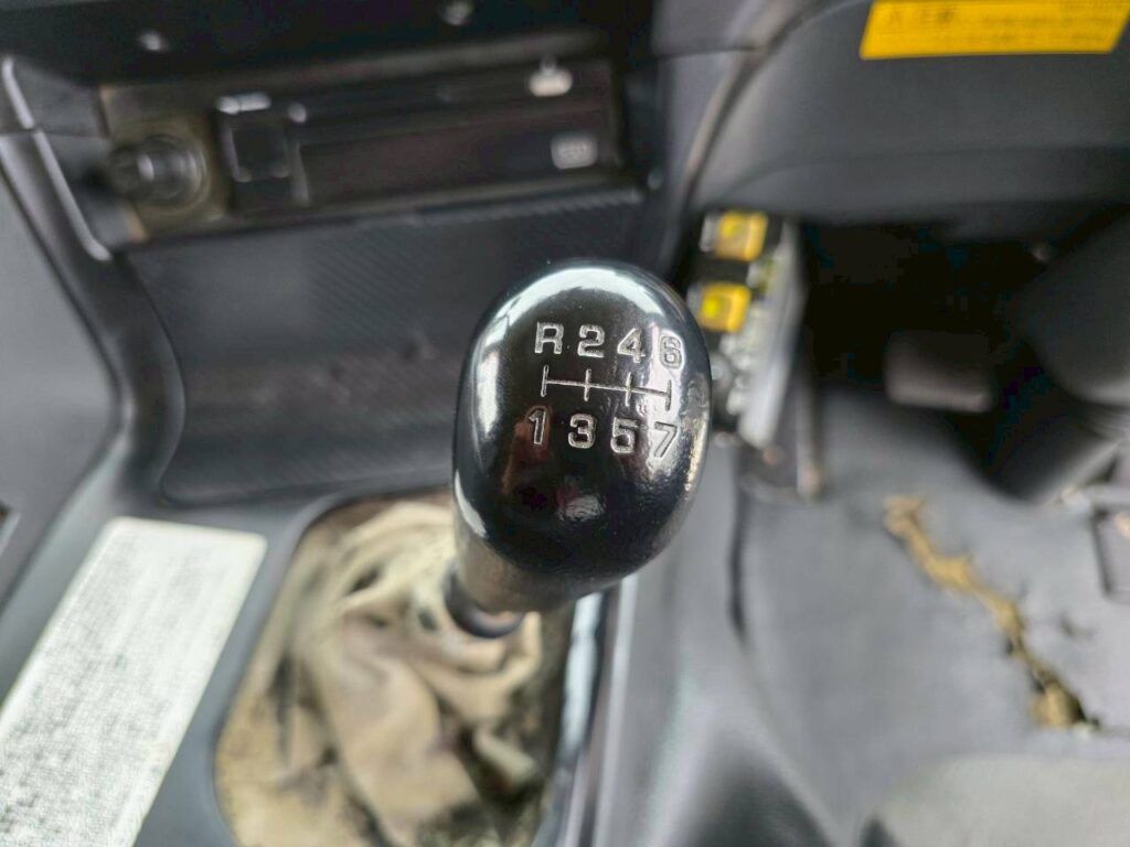 平成27年　三菱　スーパーグレート大型ダンプ