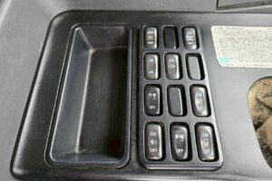 サムネイル: 平成27年　三菱　スーパーグレート大型ダンプ