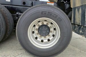 サムネイル: 平成27年　三菱　スーパーグレート大型ダンプ