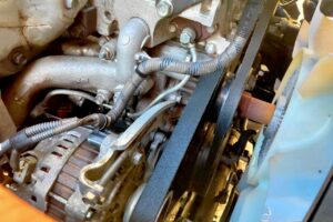 サムネイル: 平成27年　いすゞエルフ2t平ショート4WD　後輪Wタイヤ