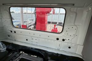 サムネイル: 平成24年　日野レンジャー4トン4段クレーン RC付（車検1年付）
