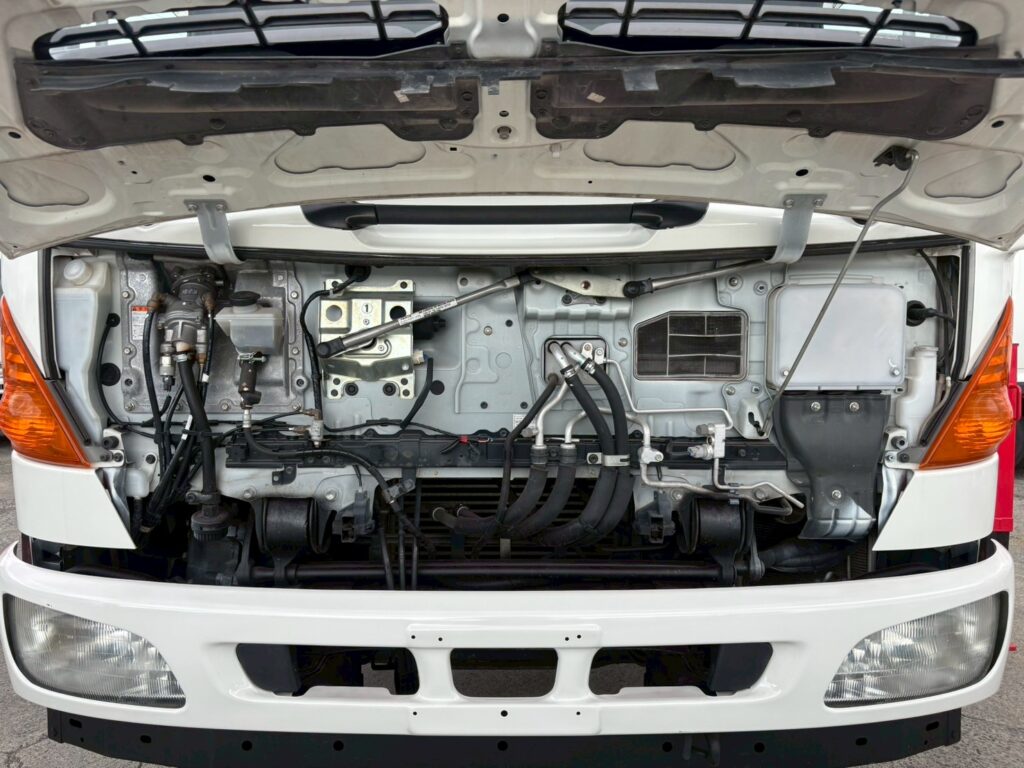 平成24年　日野レンジャー4トン4段クレーン RC付（車検1年付）