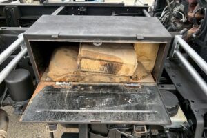 サムネイル: 平成25年 日野 レンジャー4tダンプ