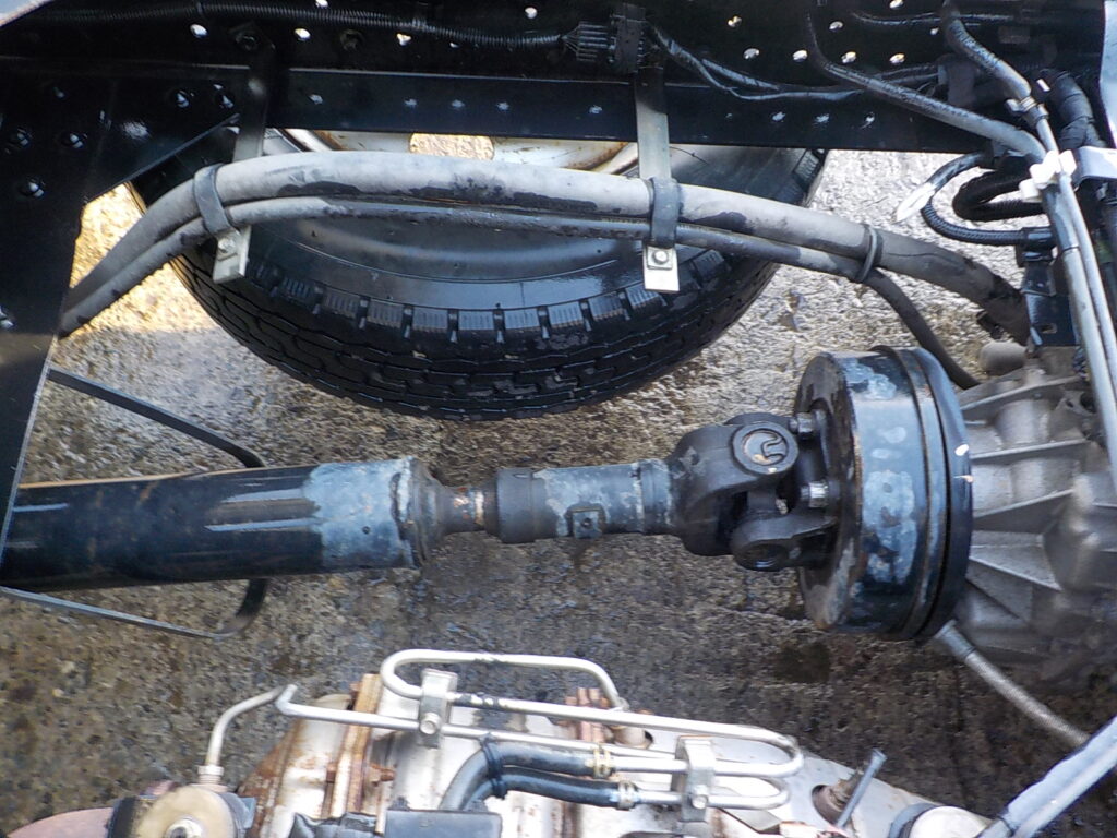 平成26年　エルフ 3ｔダンプ　コボレーン