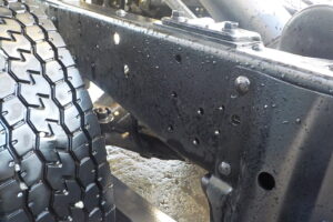 サムネイル: 平成26年　エルフ 3ｔダンプ　コボレーン