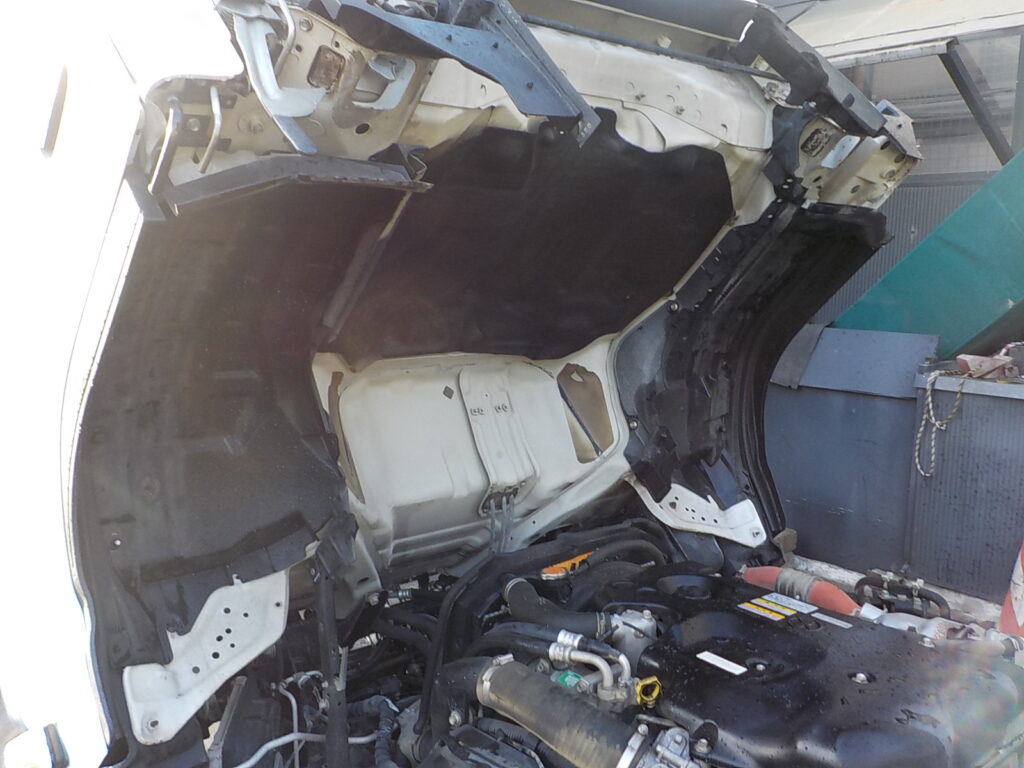 平成26年　エルフ 3ｔダンプ　コボレーン