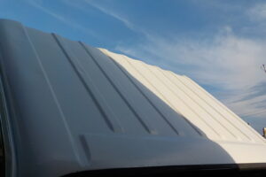 サムネイル: 平成26年　エルフ 3ｔダンプ　コボレーン