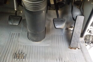 サムネイル: 平成26年　エルフ 3ｔダンプ　コボレーン