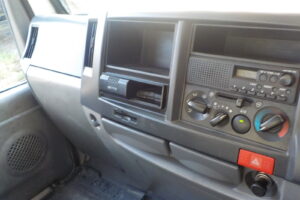 サムネイル: 平成26年　エルフ 3ｔダンプ　コボレーン