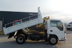 サムネイル: 平成26年　エルフ 3ｔダンプ　コボレーン