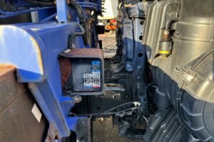 サムネイル: 平成22年　レンジャー４トン４段クレーンロング ラジコン フックイン 車検１年付
