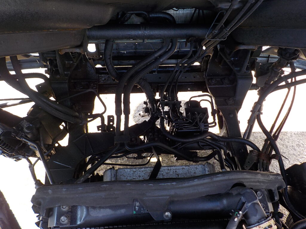 平成28年　デュトロ 3ｔ平　★4ＷＤ★ワイドロング★アルミアオリ★