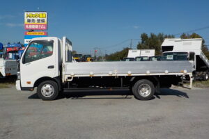 サムネイル: 平成28年　デュトロ 3ｔ平　★4ＷＤ★ワイドロング★アルミアオリ★