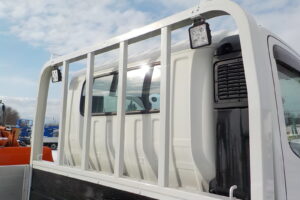 サムネイル: 平成28年　デュトロ 3ｔ平　★4ＷＤ★ワイドロング★アルミアオリ★