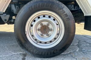 サムネイル: 平成26年　トヨタ　トヨエース ロングSジャストロー 4WD