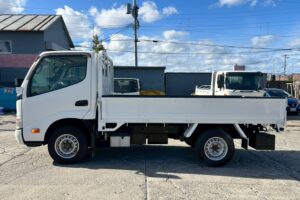 サムネイル: 平成26年　トヨタ　トヨエース ロングSジャストロー 4WD