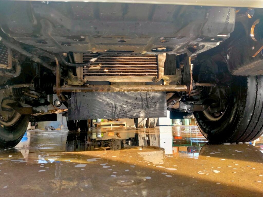 平成27年　デュトロ3トンアルミバン　P/G　4WD