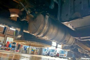 サムネイル: 平成27年　日野　デュトロ3トンアルミバン　P/G　4WD    札幌・江別・旭川・北見・釧路どこでも全国対応可能です！　　　　　　　　　　お問い合わせは北見店へ～TEL0157-57-7166～