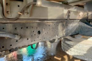 サムネイル: 平成27年　デュトロ3トンアルミバン　P/G　4WD