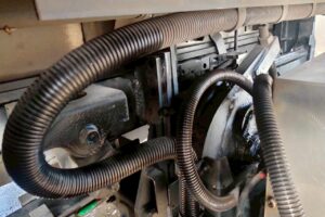 サムネイル: 平成27年　日野　デュトロ3トンアルミバン　P/G　4WD    札幌・江別・旭川・北見・釧路どこでも全国対応可能です！　　　　　　　　　　お問い合わせは北見店へ～TEL0157-57-7166～