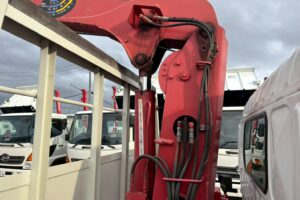 サムネイル: 平成23年　デュトロ 2t3段クレーン　RC付（車検1年付）