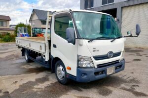 サムネイル: 平成25年式デュトロ1.9tワイドロング