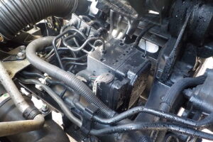 サムネイル: 平成19年　デュトロ 11.9ｍ高所作業車　スチールバケット