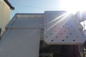 サムネイル: 平成19年　デュトロ 11.9ｍ高所作業車　スチールバケット