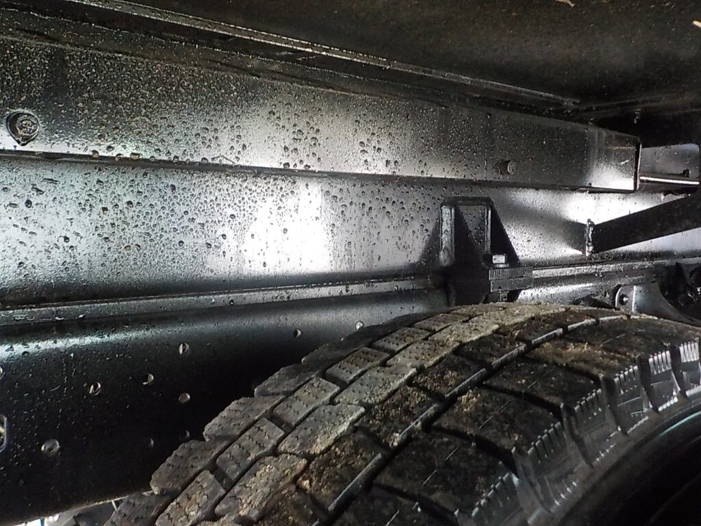 平成19年　デュトロ 11.9ｍ高所作業車　スチールバケット