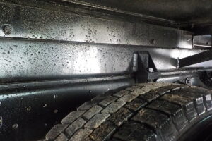 サムネイル: 平成19年　デュトロ 11.9ｍ高所作業車　スチールバケット