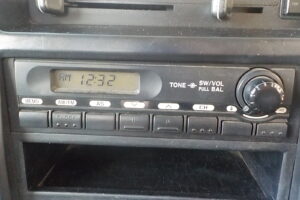 サムネイル: 平成19年　デュトロ 11.9ｍ高所作業車　スチールバケット