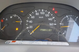 サムネイル: 平成19年　デュトロ 11.9ｍ高所作業車　スチールバケット