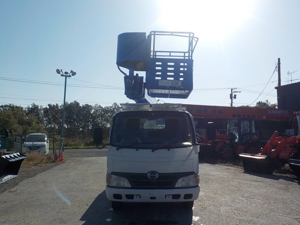 平成19年　デュトロ 11.9ｍ高所作業車　スチールバケット